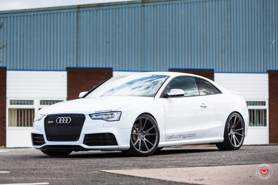  Audi RS5 Coupe on Vossen Wheels (VPS-301) 2017 года  (фото 6 из 48)